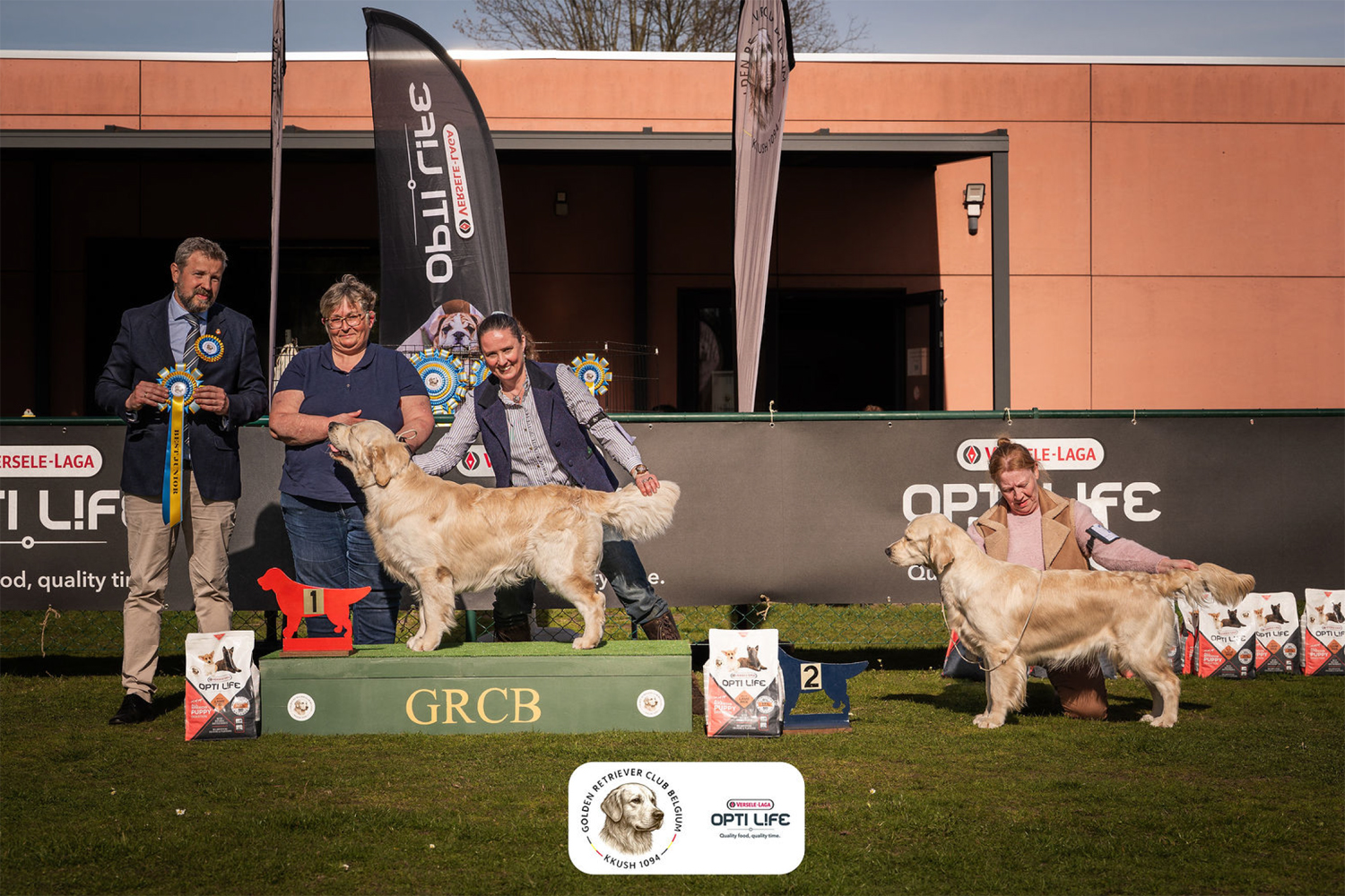 Beste jeugd; 1: Xandros Tsjip Of Sunshine's Valley  2: Golden Purpose's X-Mens Anna Marie LeBeau